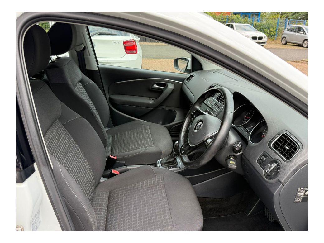2015 Volkswagen Polo