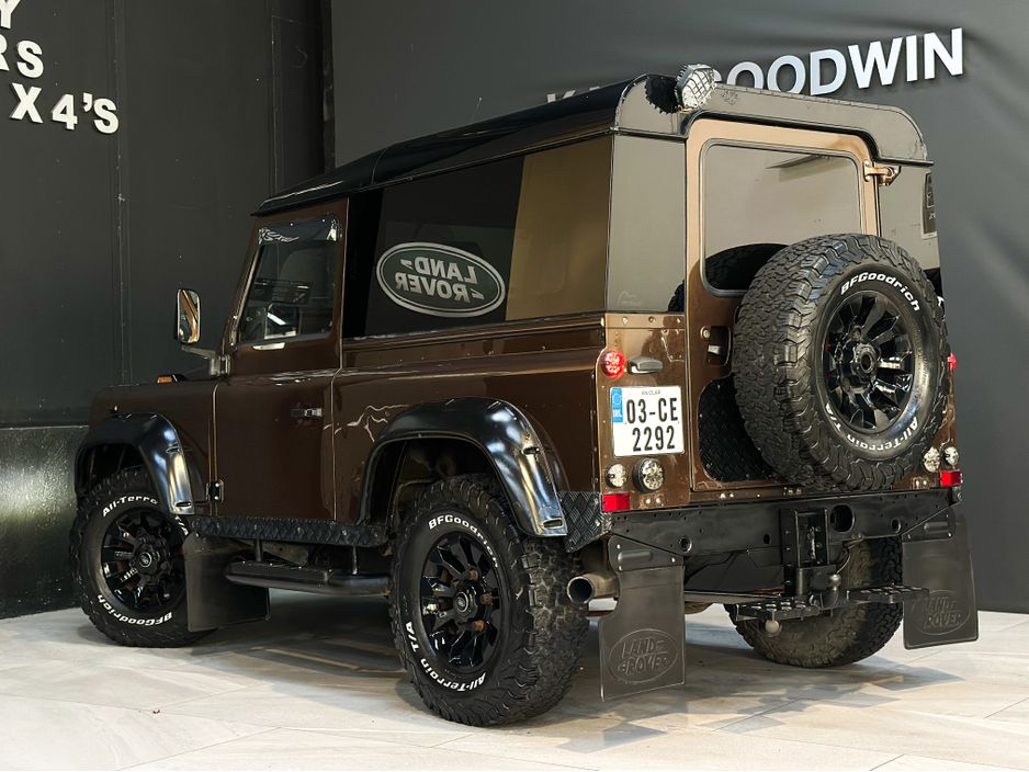 2003 Land Rover Defender