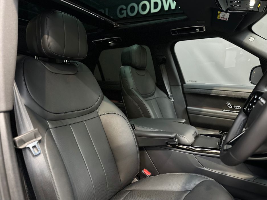 2026 Land Rover Range Rover Sport