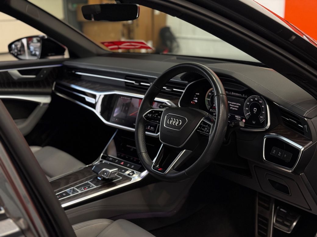 2021 Audi A6