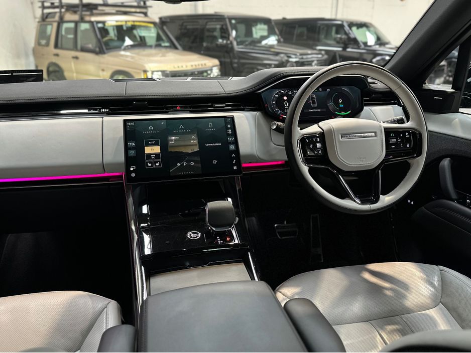 2024 Land Rover Range Rover Sport