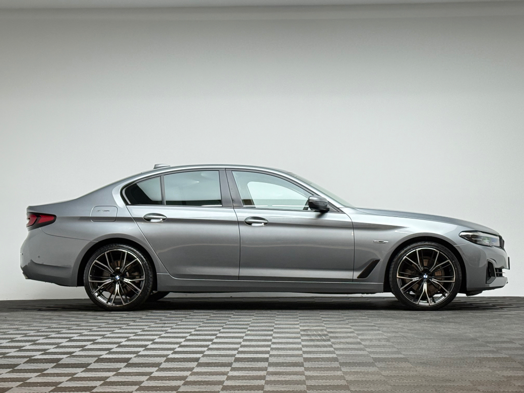 2023 BMW 5 Series