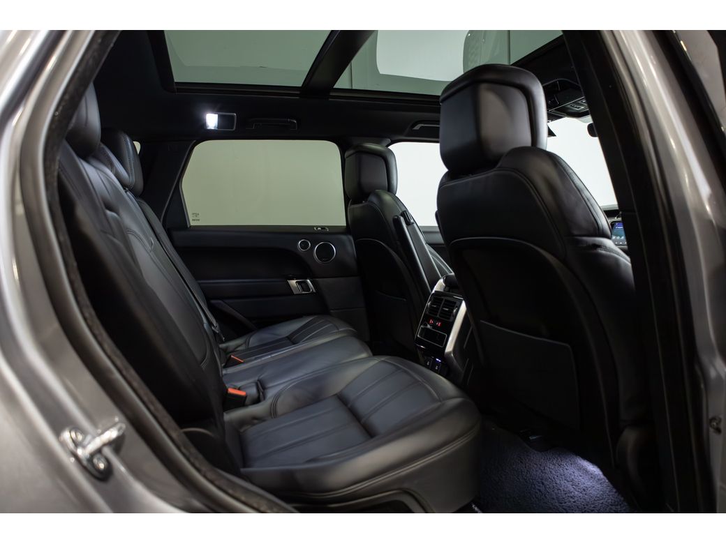 2020 Land Rover Range Rover Sport