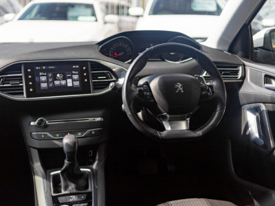 2017 Peugeot 308