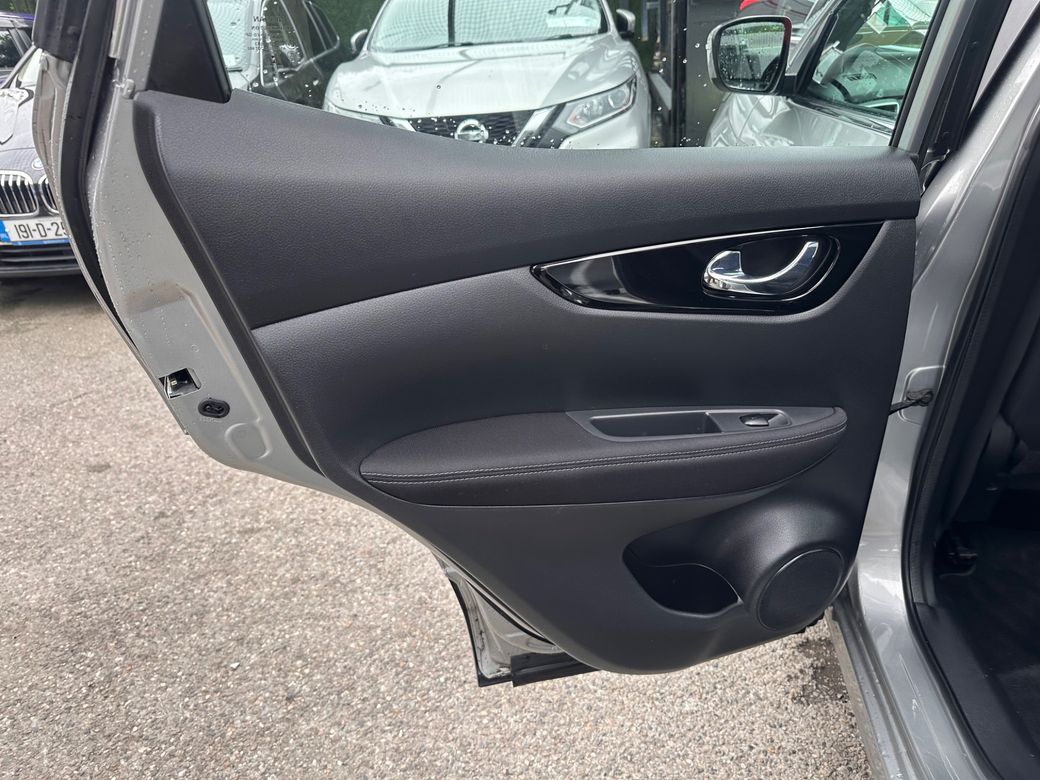 2017 Nissan Qashqai