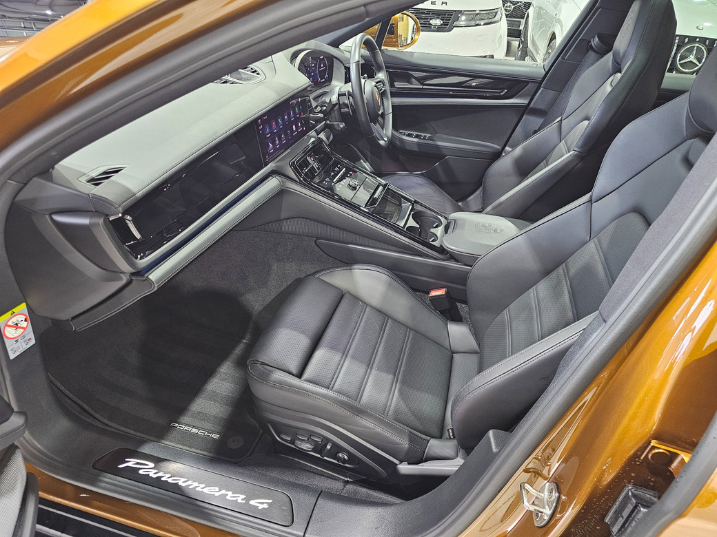 2026 Porsche Panamera