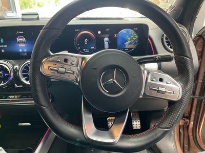 2023 Mercedes-Benz EQB
