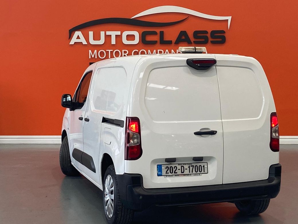 2020 Peugeot Partner