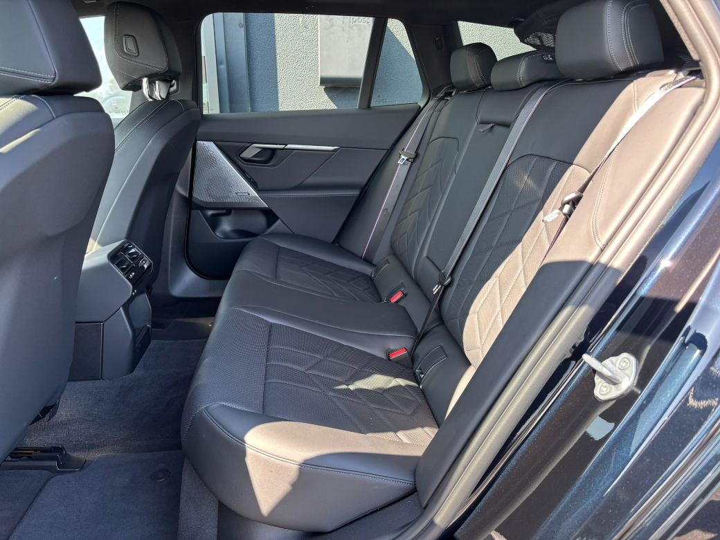 2025 BMW 5 Series