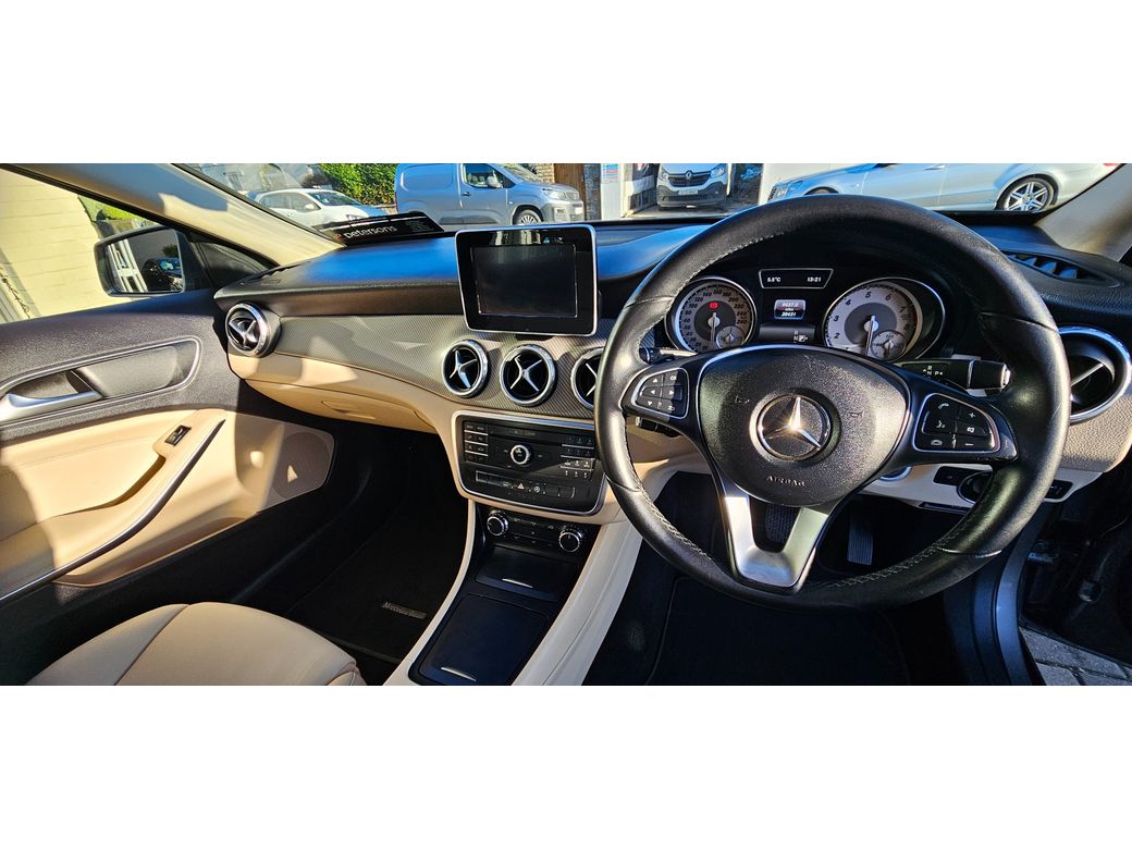 2016 Mercedes-Benz GLA Class