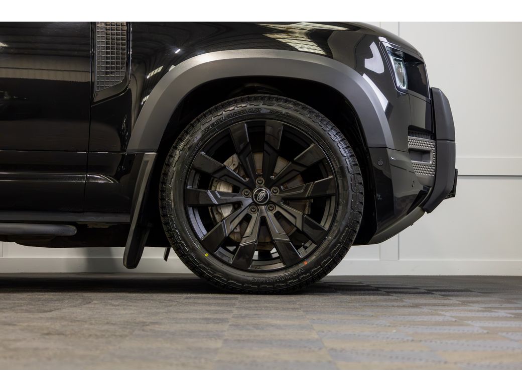 2023 Land Rover Defender 110