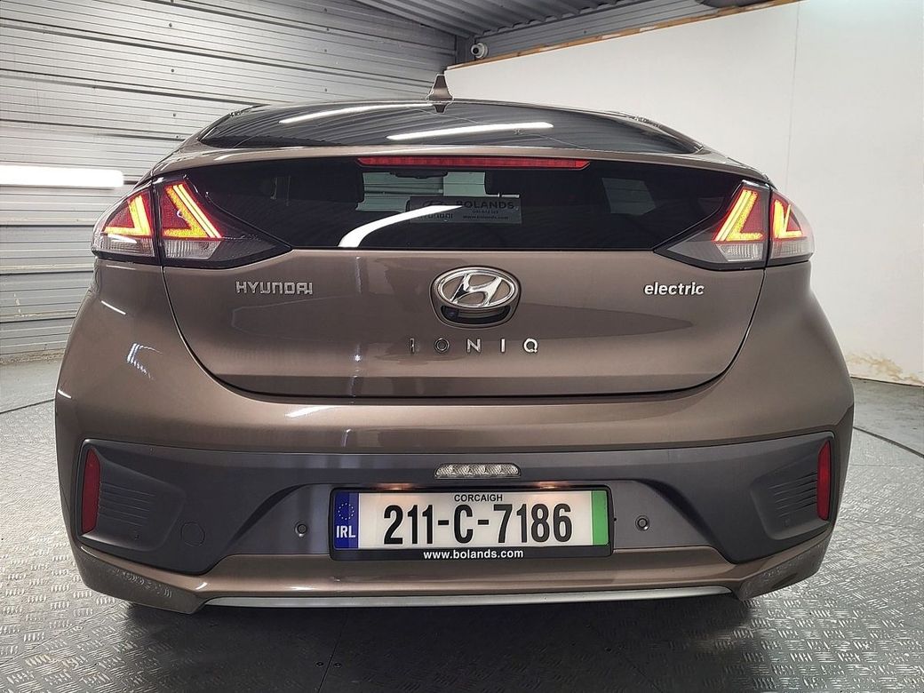 2021 Hyundai Ioniq