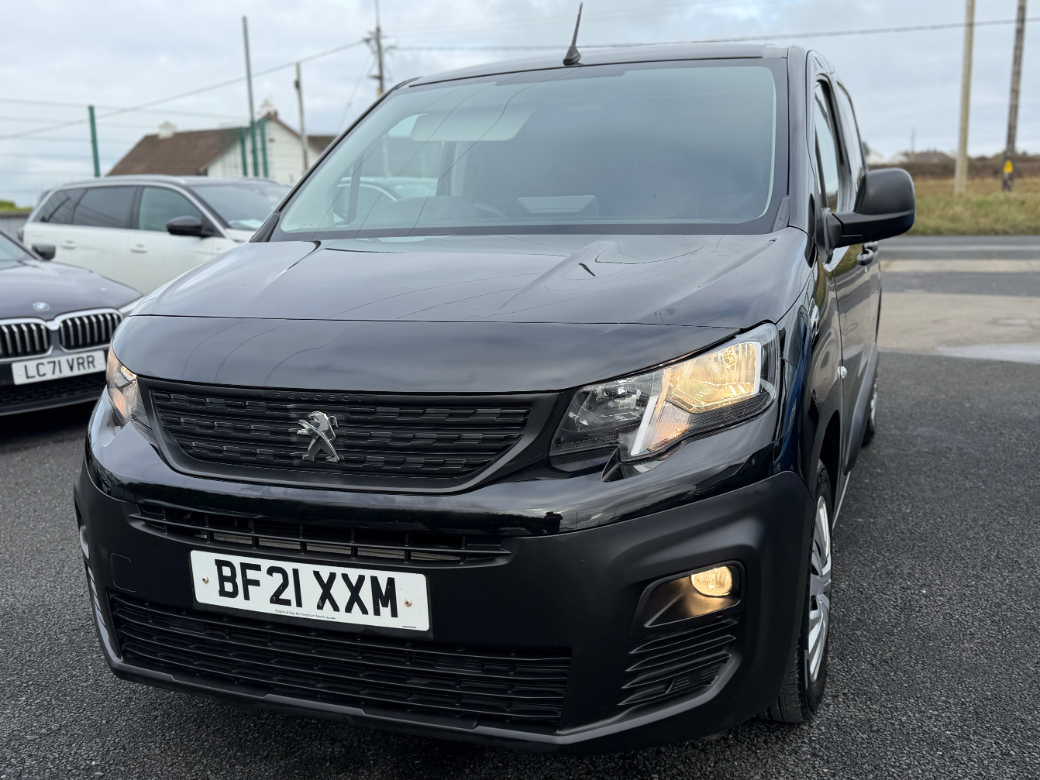2021 Peugeot Partner