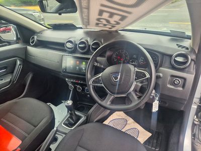 2023 Dacia Duster