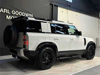 2025 Land Rover Defender