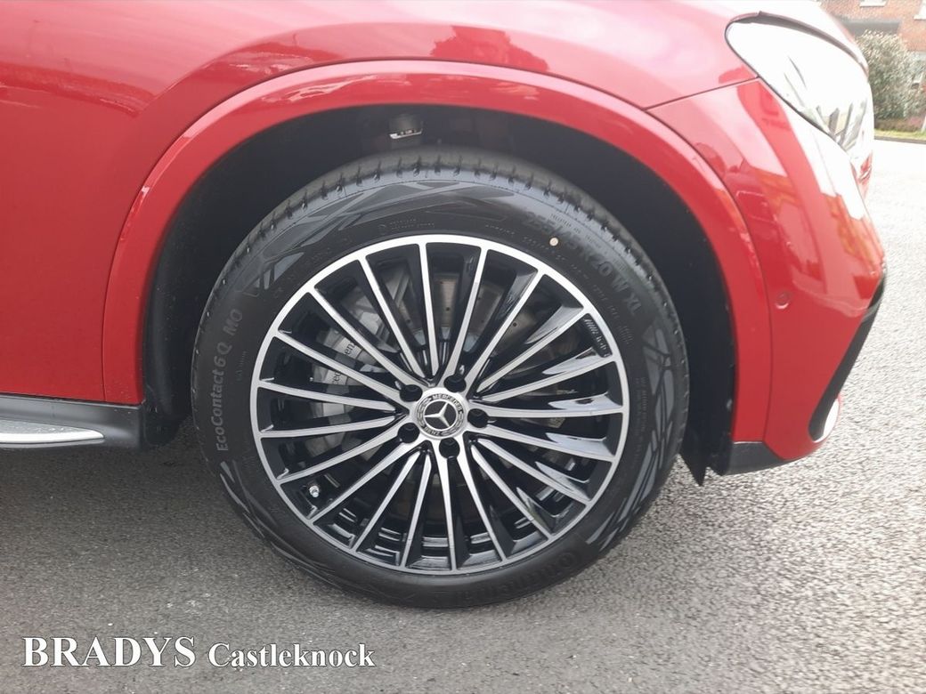 2025 Mercedes-Benz GLC Class