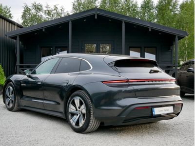 2023 Porsche Taycan