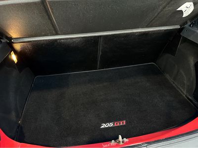 1987 Peugeot 205