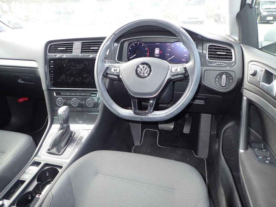 2019 Volkswagen Golf