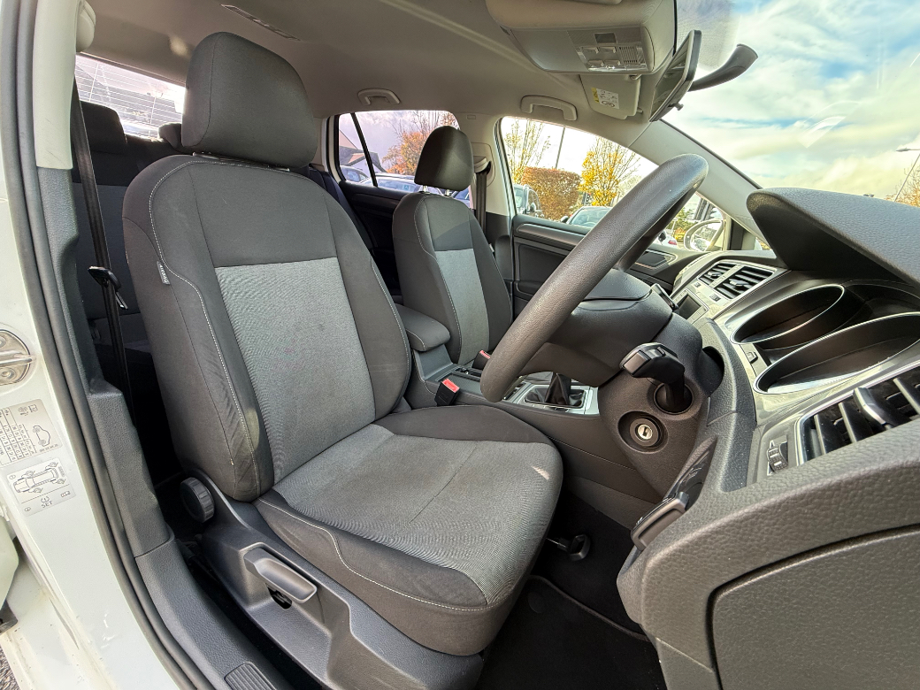 2016 Volkswagen Golf