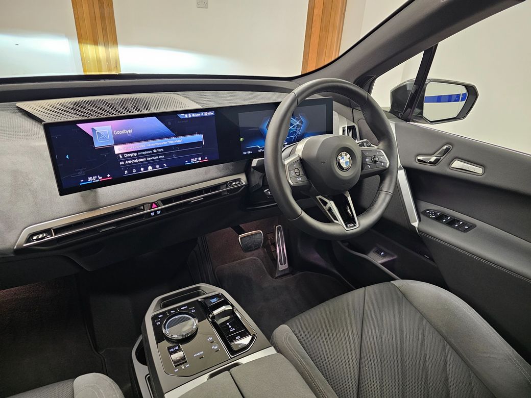 2026 BMW iX