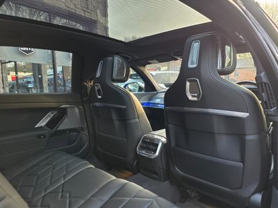 2024 BMW i7