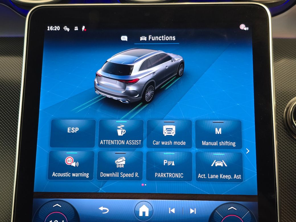 2025 Mercedes-Benz GLC Class