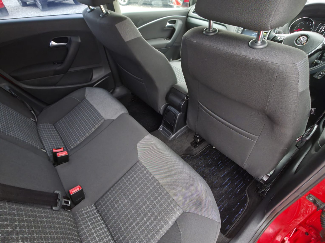 2017 Volkswagen Polo