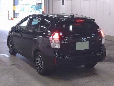 2017 Toyota Prius Alpha
