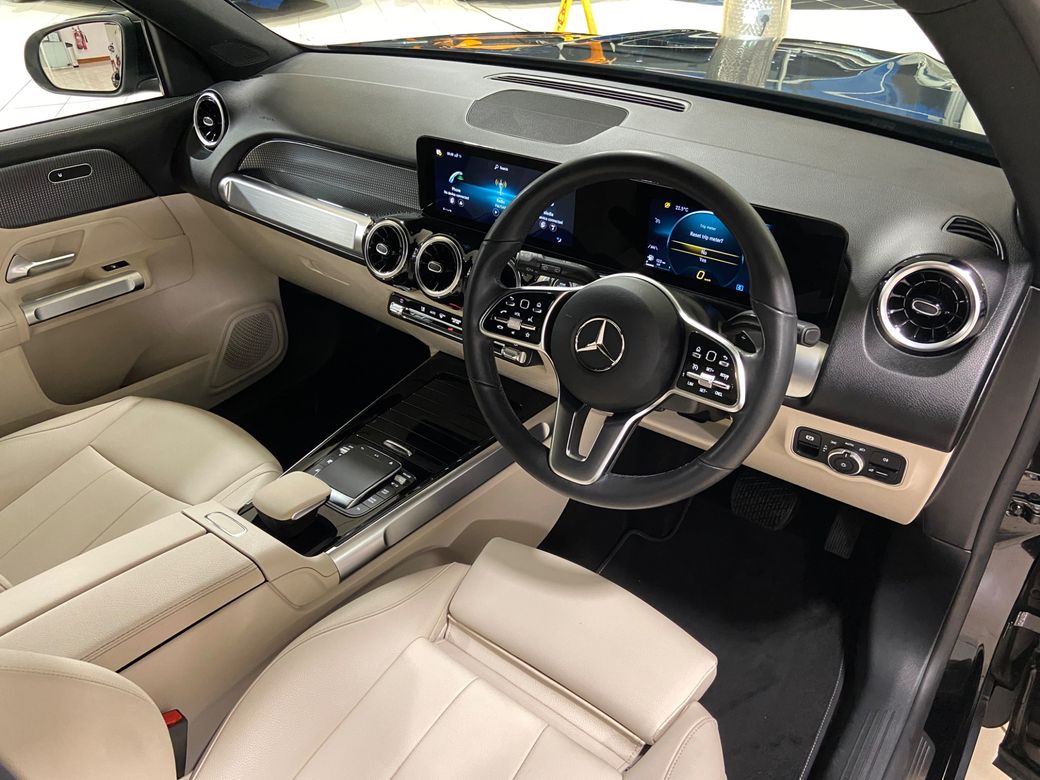 2023 Mercedes-Benz GLB Class