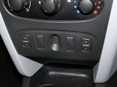 2013 Dacia Sandero