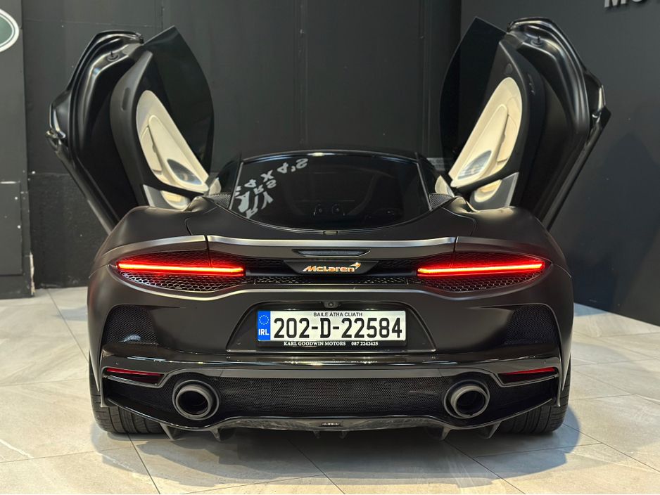 2020 McLaren GT