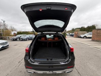 2023 Mercedes-Benz GLC Class