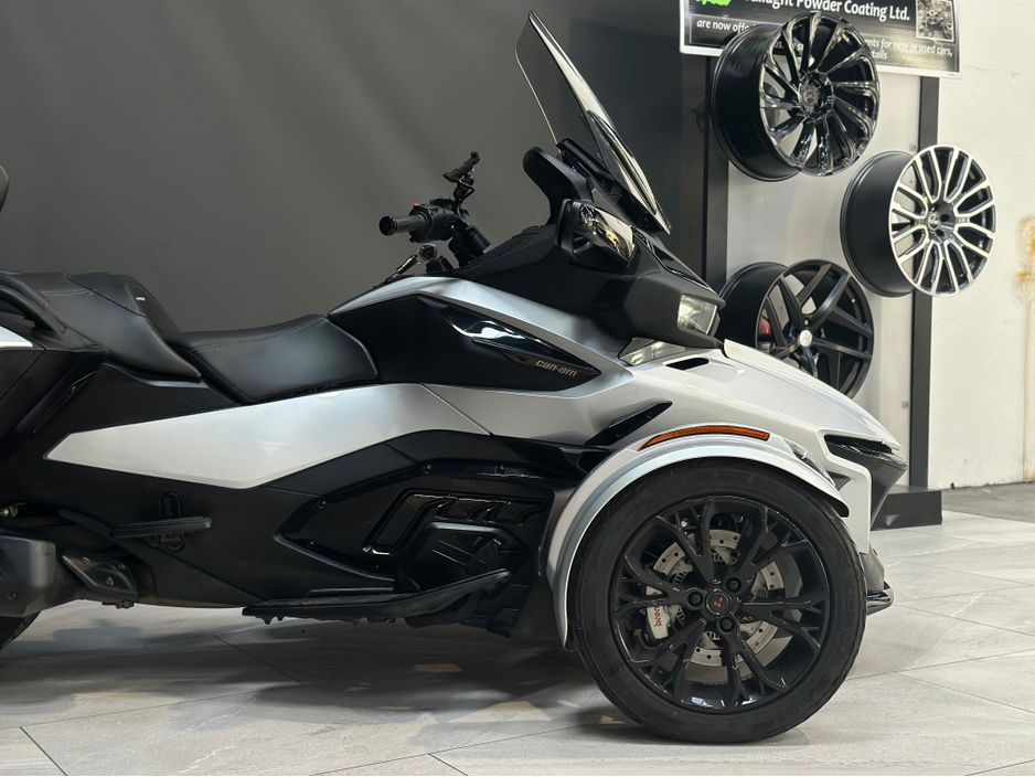 2024 Can-Am Spyder