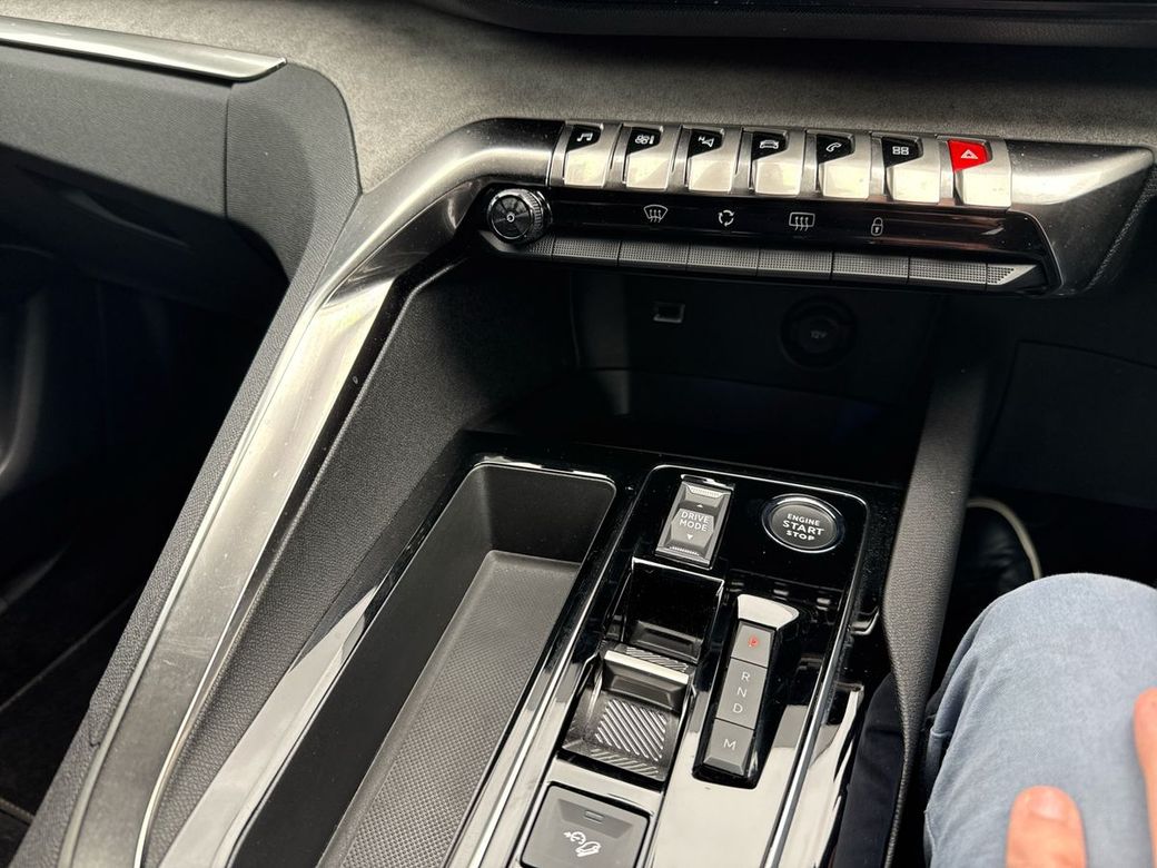 2024 Peugeot 3008
