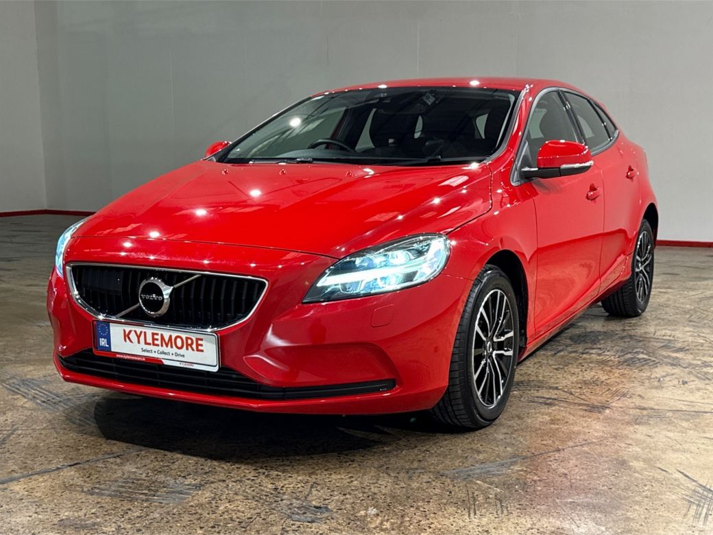 2019 Volvo V40