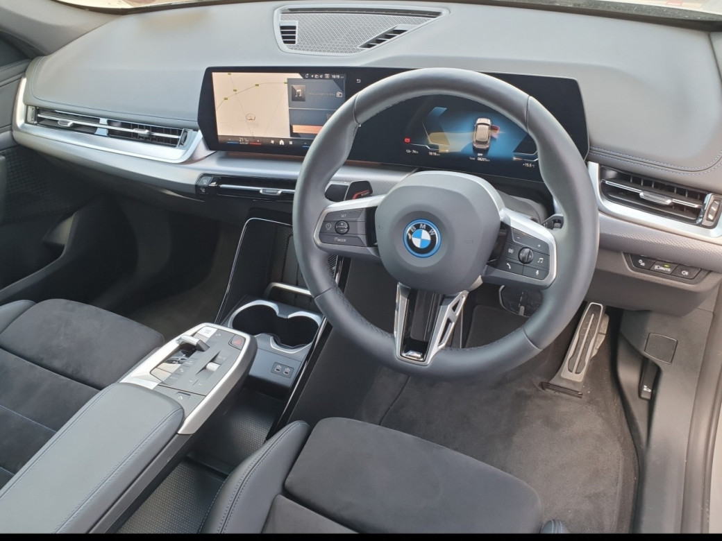 2025 BMW iX1