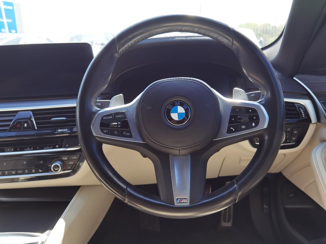 2022 BMW 5 Series