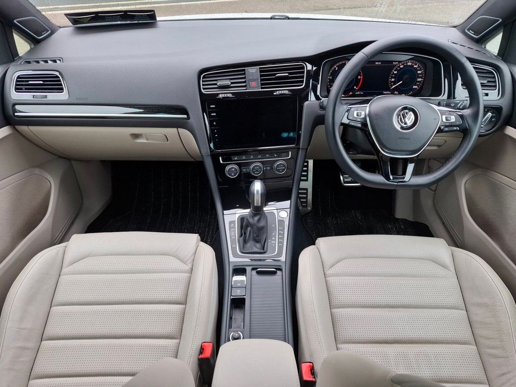 2020 Volkswagen Golf
