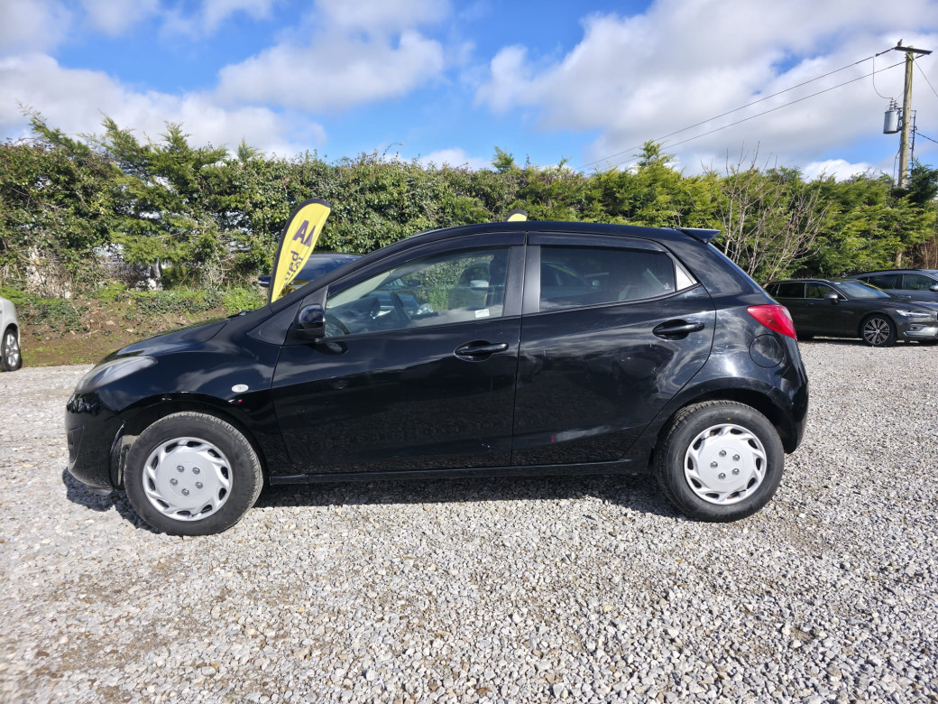 2012 Mazda Demio