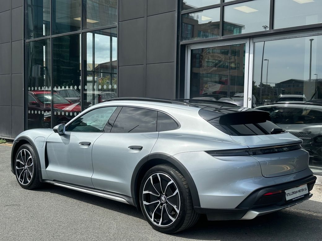 2023 Porsche Taycan
