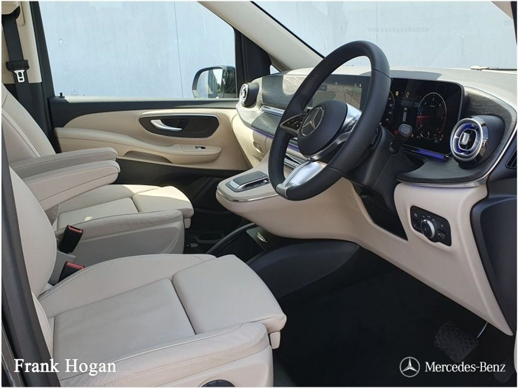 2025 Mercedes-Benz V Class