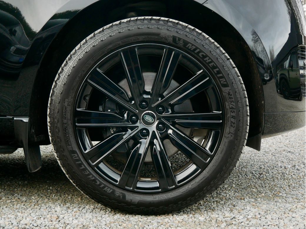 2025 Land Rover Range Rover