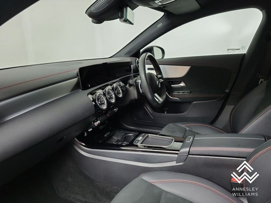 2025 Mercedes-Benz CLA Class