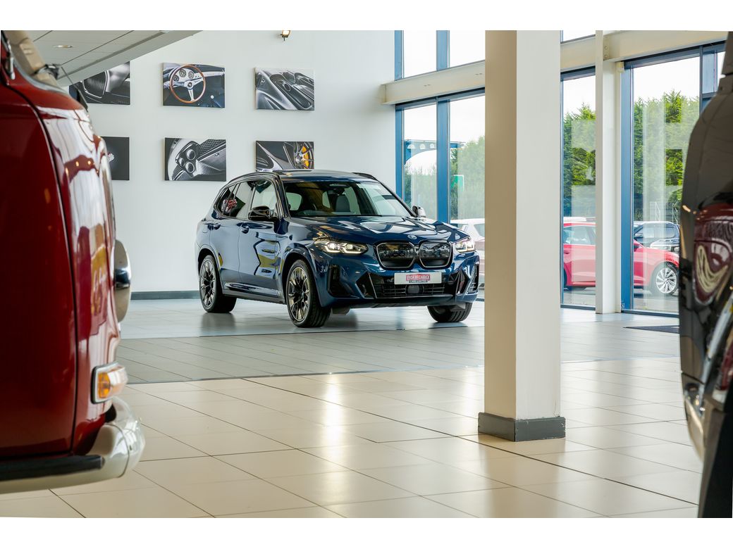 2022 BMW iX3