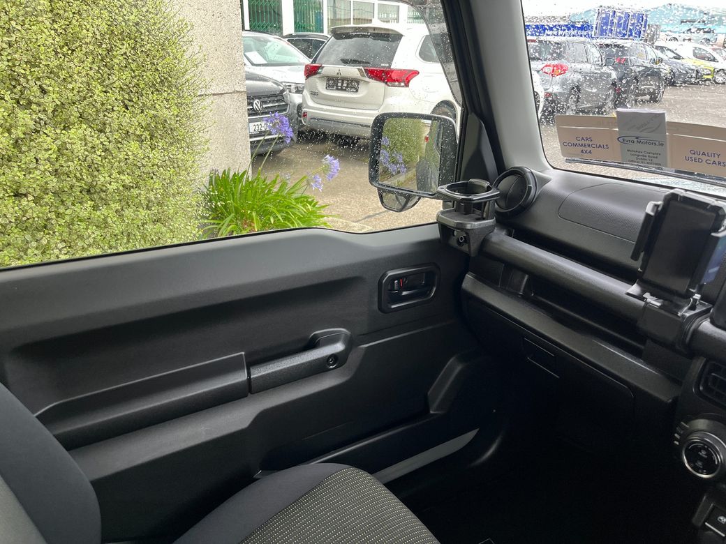 2023 Suzuki Jimny