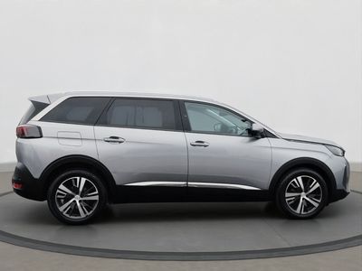 2021 Peugeot 5008