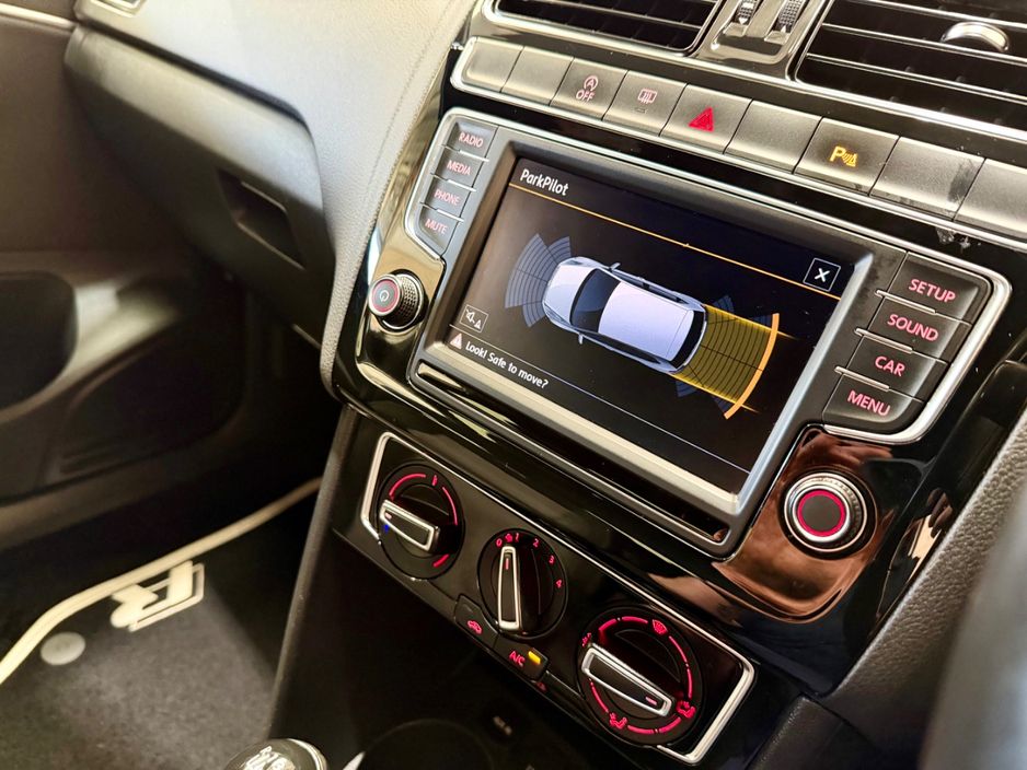 2015 Volkswagen Polo