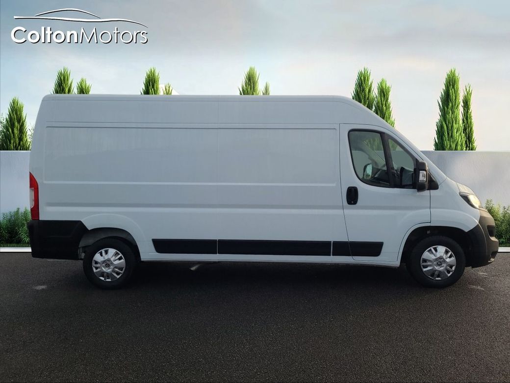 2023 Peugeot Boxer