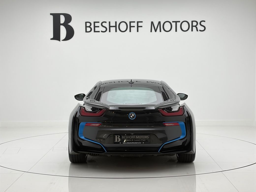 2016 BMW i8